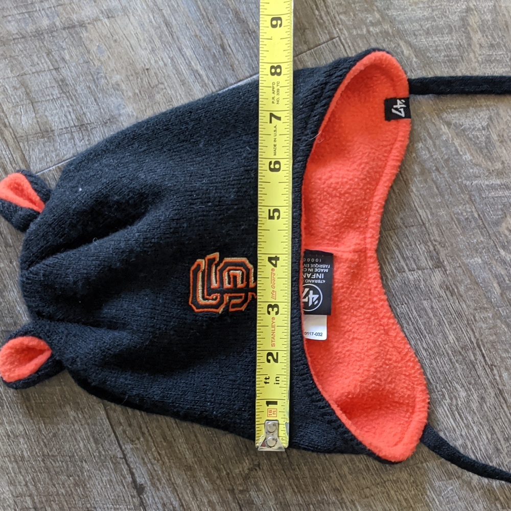 Infant Giants hat - Picture 6 of 7